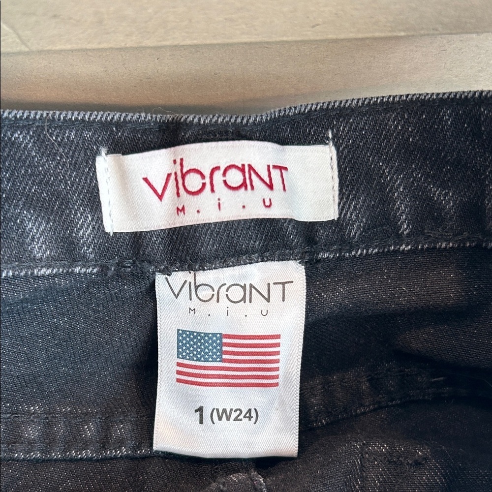 Vibrant M.I.U. Jeans Women's Juniors Size 1 Black Distressed High Rise Wide Leg - Picture 2 of 12